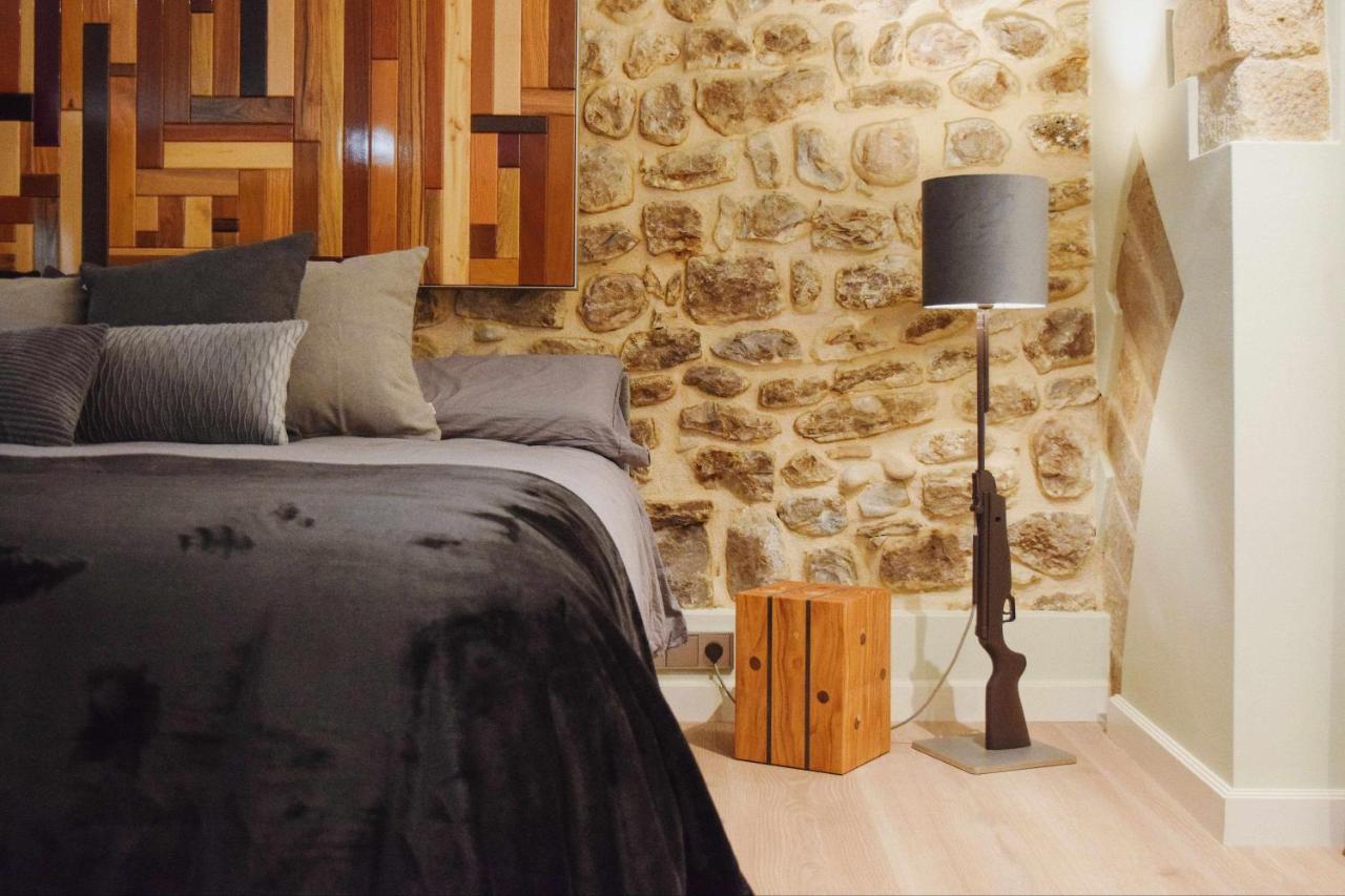 Keldomenech Bed&Art Luxury Apartment For Art Lover Besalú Εξωτερικό φωτογραφία