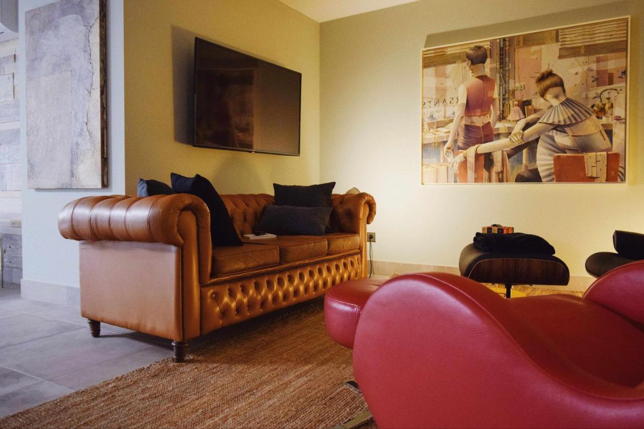 Keldomenech Bed&Art Luxury Apartment For Art Lover Besalú Εξωτερικό φωτογραφία
