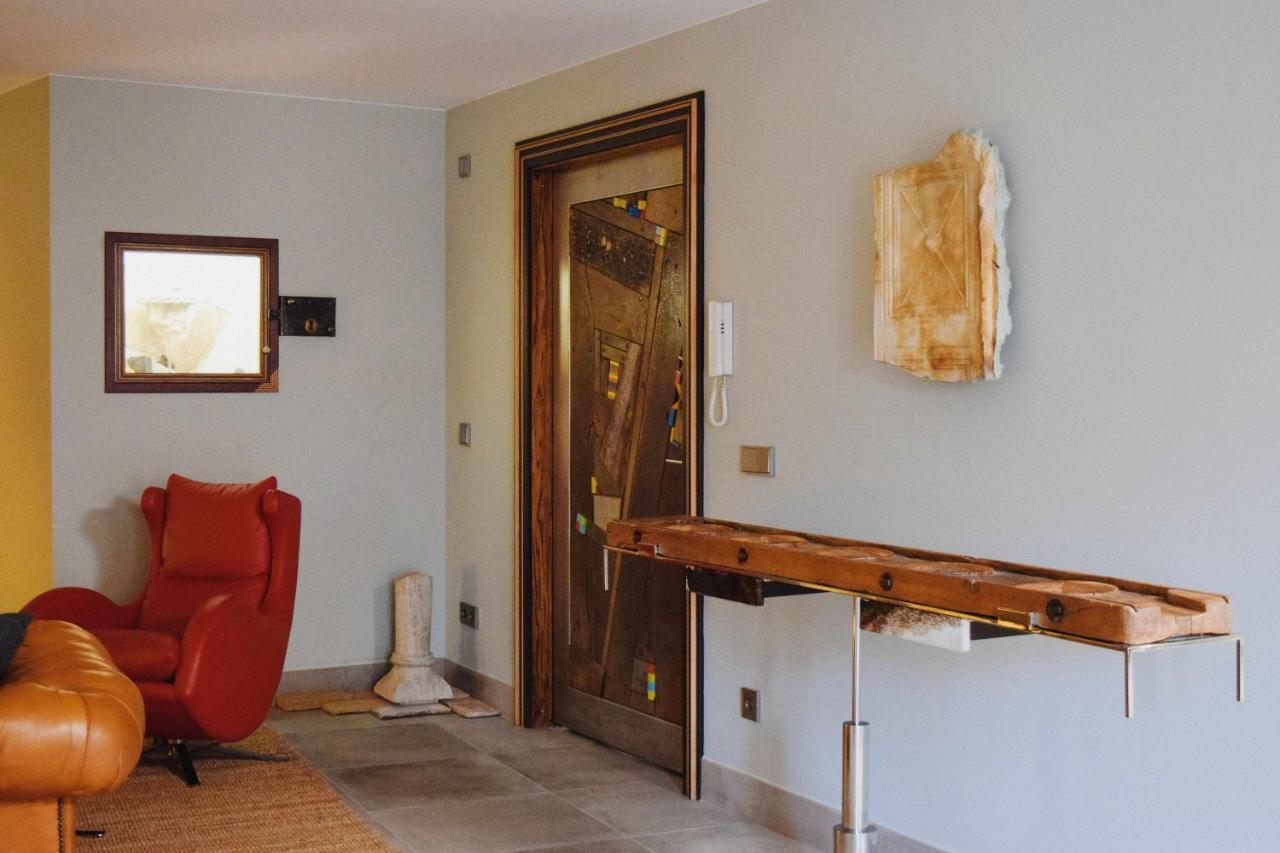 Keldomenech Bed&Art Luxury Apartment For Art Lover Besalú Εξωτερικό φωτογραφία