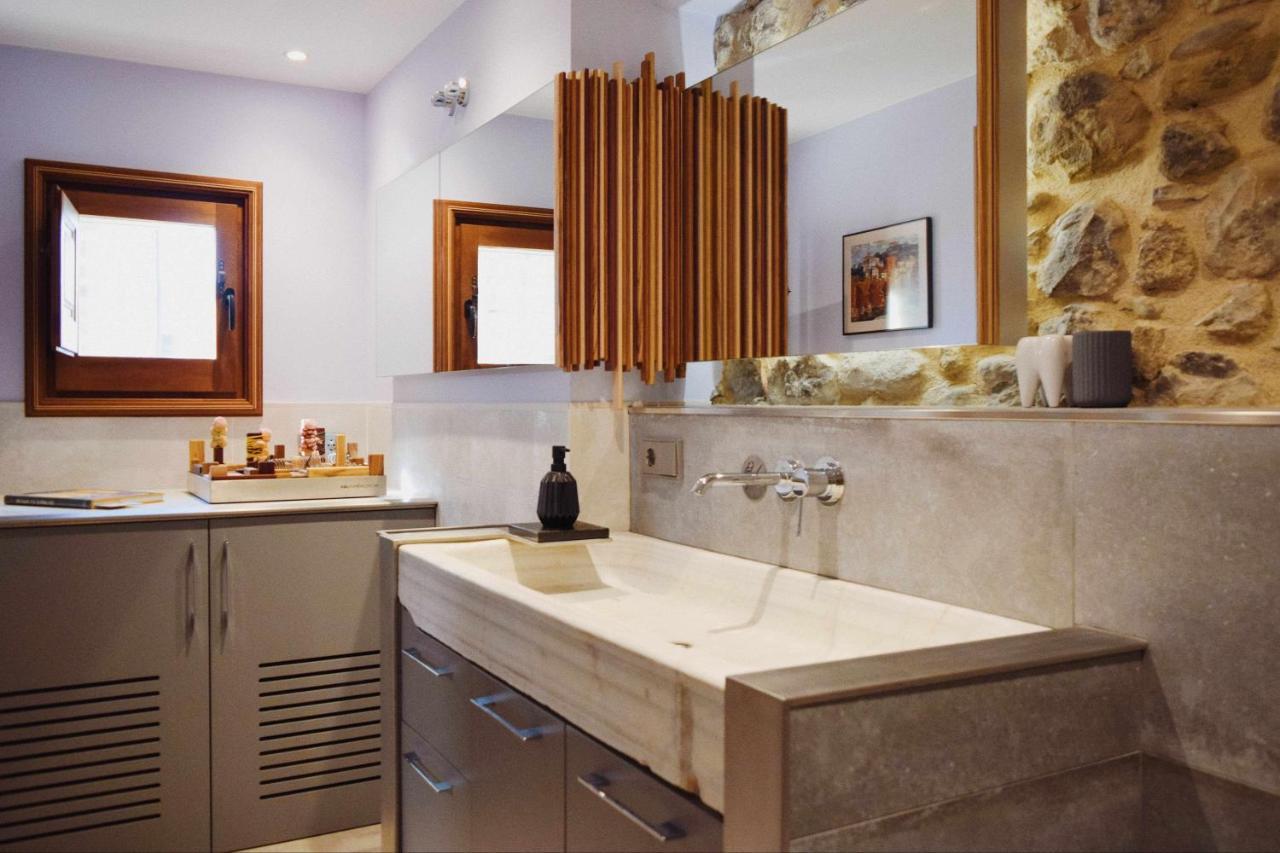Keldomenech Bed&Art Luxury Apartment For Art Lover Besalú Εξωτερικό φωτογραφία