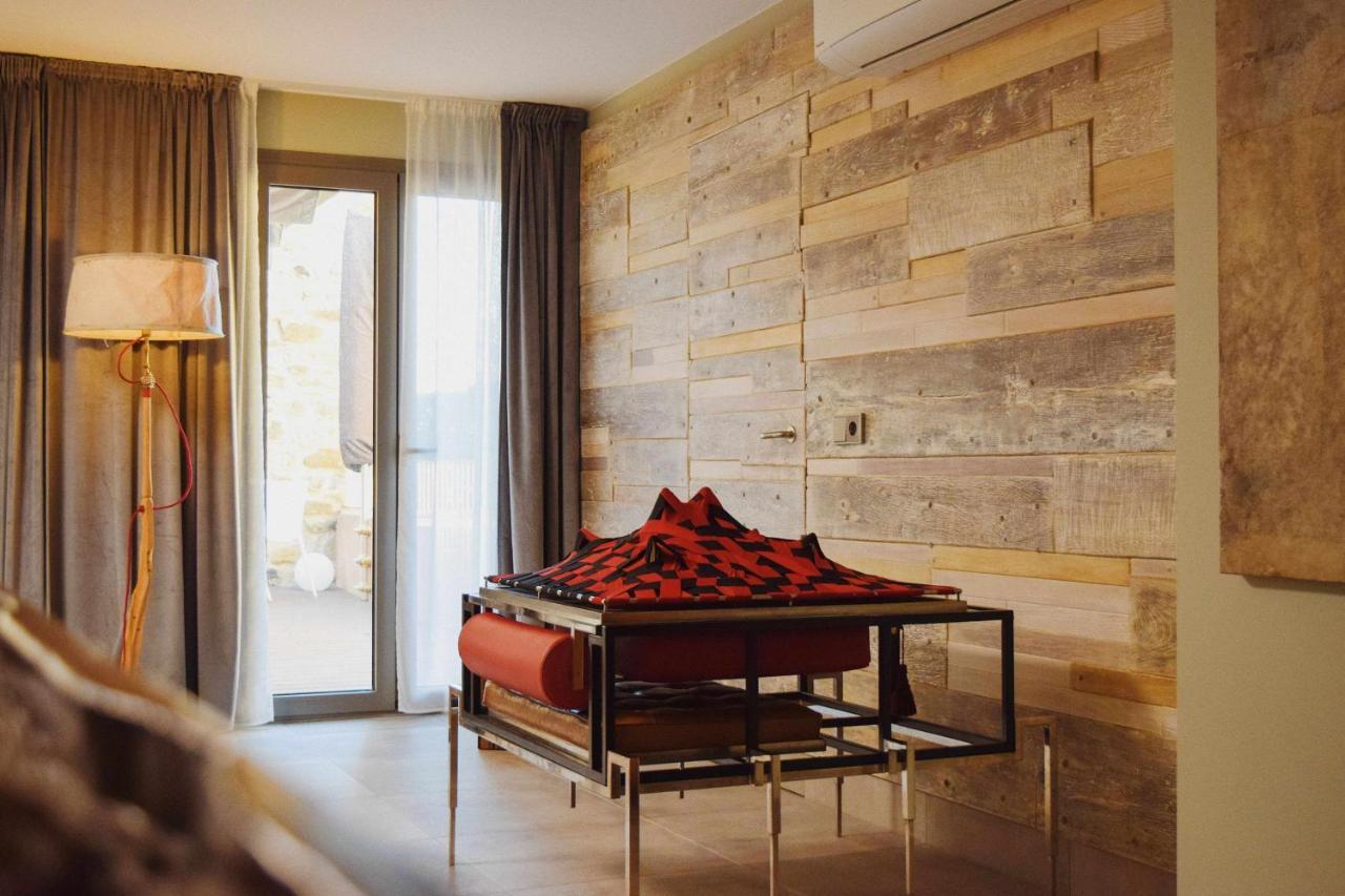 Keldomenech Bed&Art Luxury Apartment For Art Lover Besalú Εξωτερικό φωτογραφία
