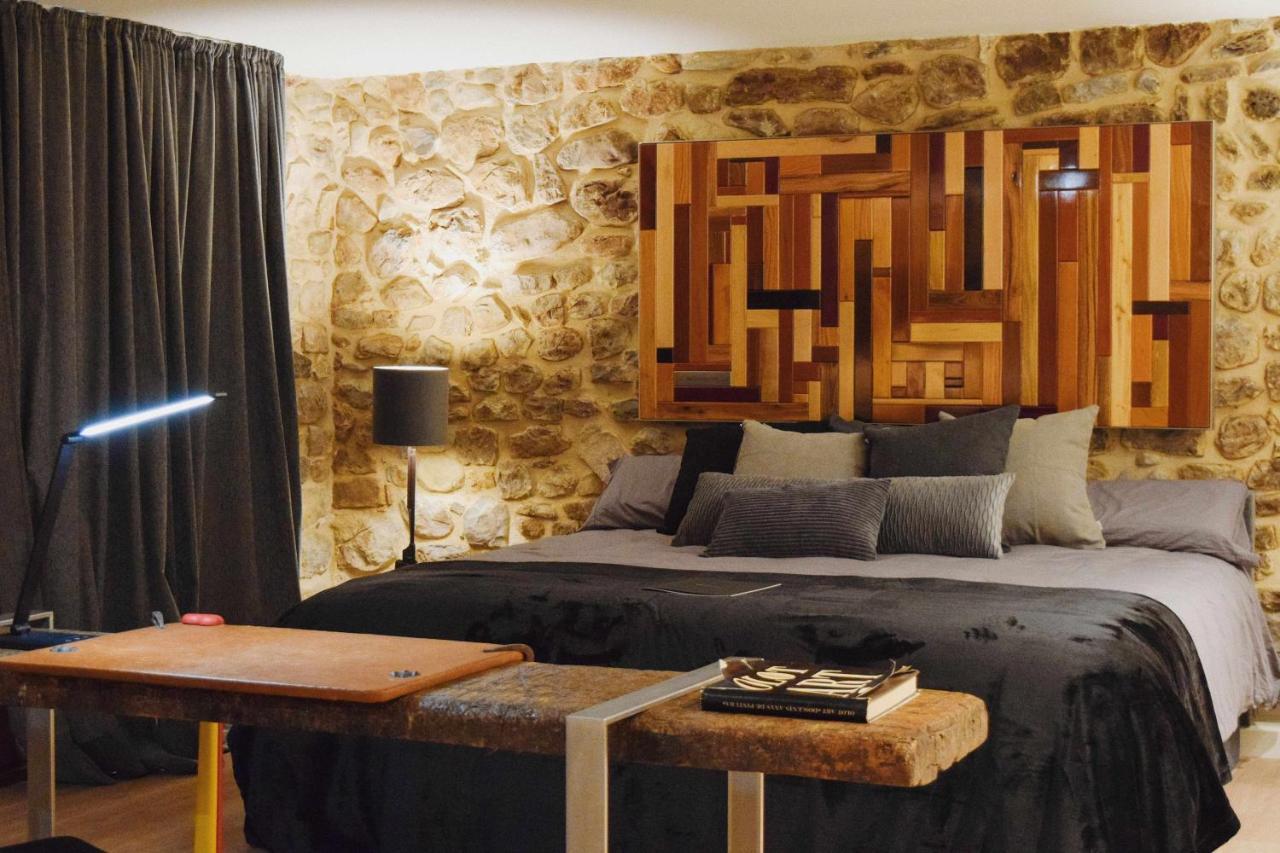 Keldomenech Bed&Art Luxury Apartment For Art Lover Besalú Εξωτερικό φωτογραφία